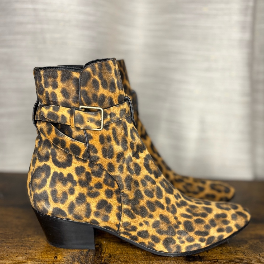 Saint Laurent Cheetah Print Ankle
Boot